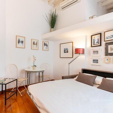 Apartamentos Rg Goyeneta Séville Extérieur photo