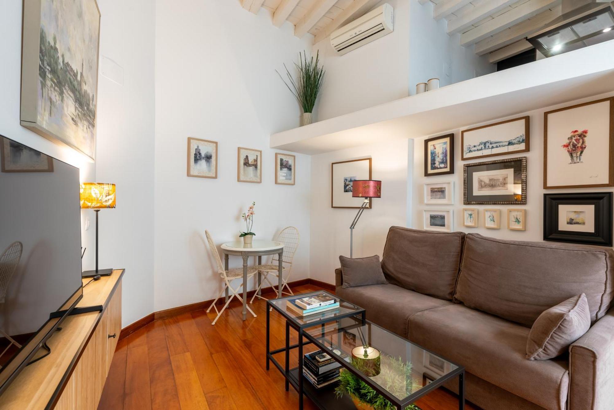 Apartamentos Rg Goyeneta Séville Extérieur photo